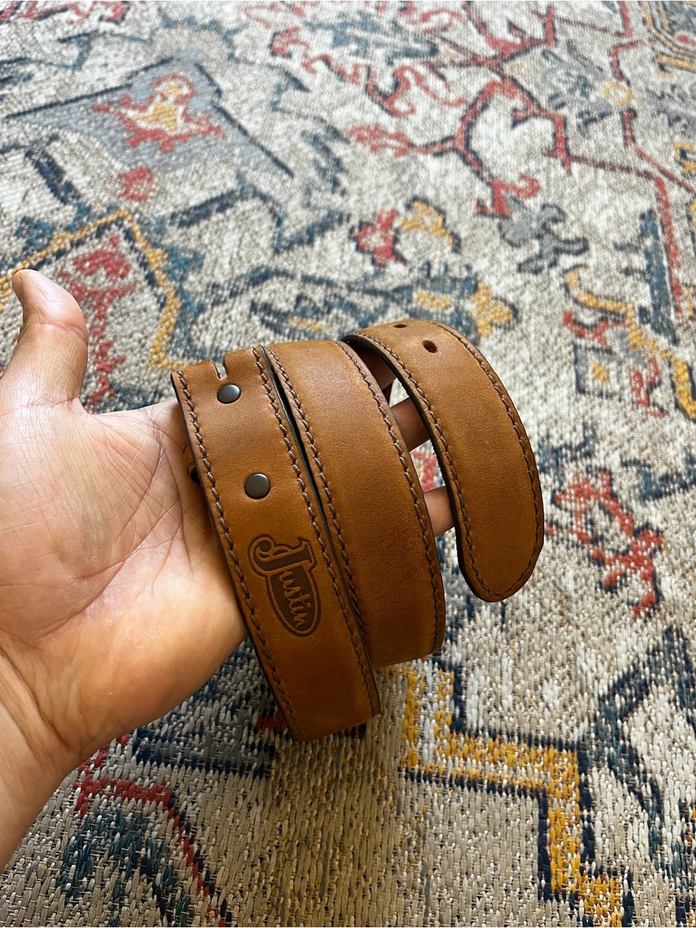 Justin Boots Cognac Brown Leather Men's Belt with Rivet Detail No Buckle Size 34